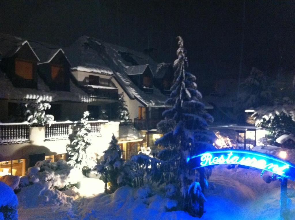 Hotel Mir Saint-Lary-Soulan Exterior foto